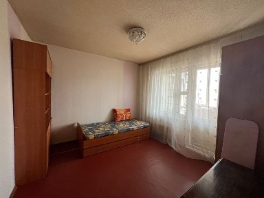Київ, Дарницький, вулиця Братства тарасівців 8