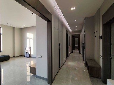 Просторная квартира 106 м² с полным ремонтом в клубном доме Совиньон