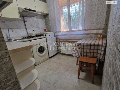 Продаж 1к. кв. вул. Матюшенка, ст. м. Київська