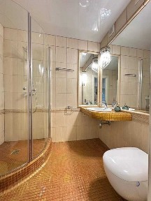 Продам 2к квартиру Нагорний район по вулиці В. Вернадського поряд Парк Шевченка