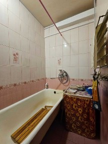 Продам 3к квартиру на зручному 2-му поверсі