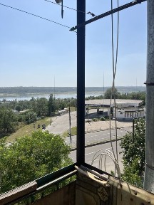 Продаж 2 кімнатноі квартири в районі зупинки Ластівка