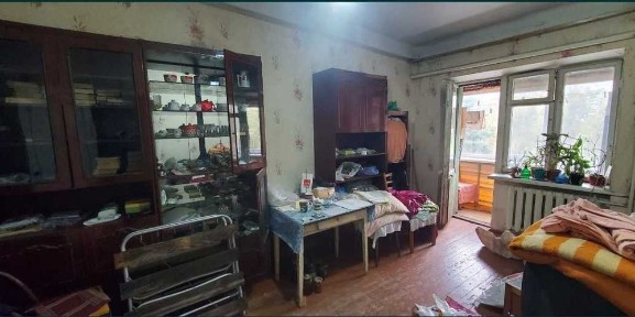 продам 1комн квартиру Магистральная, Искра