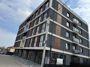 Продається двохкімнатна квартира в м. Снятин