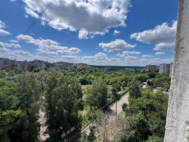 Продаж 2 кімнатної квартири в Житомирі, район Хмільники!