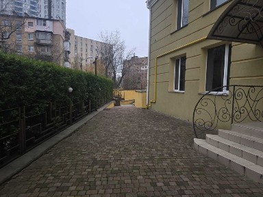 Оренда приміщення 100 кв. м.