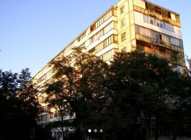 Видова світла 2-кімн. квартира 50м2 на Оболоні, метро Мінська - 10 хв