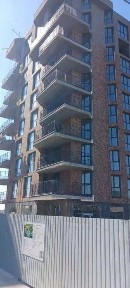 продам 1 км квартиру