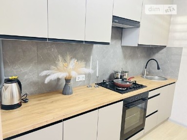 Здам подобово 1к квартиру на вул. Стрілецька 23В • ID 33561840