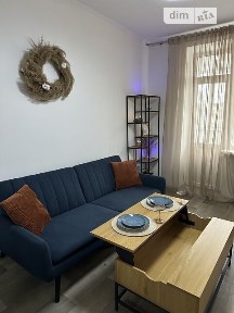 Здам подобово 2к квартиру на вул. Миру 23 • ID 32690998