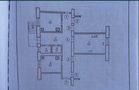 Продаж ком. в общежитії с водой и канализацией в районі спорт. ком. (Барса)