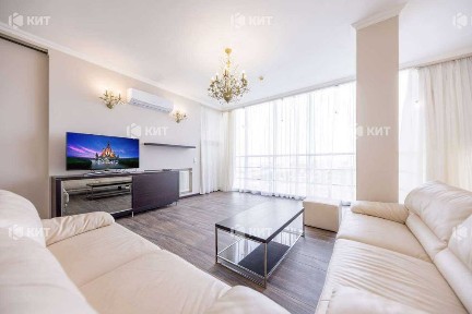 3к. 168м2, Центр (м Университет, ул. Тринклера, ЖК 