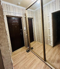 Продам 1 комнатную квартиру жкРубиновый Красный Камень