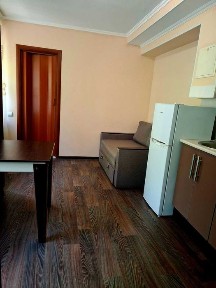 Продаж 1к квартири 15.5 кв. м на вул. Караваєва