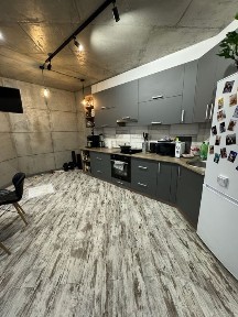 Київ, Дніпровський, Yevhena Malaniuka Street 101