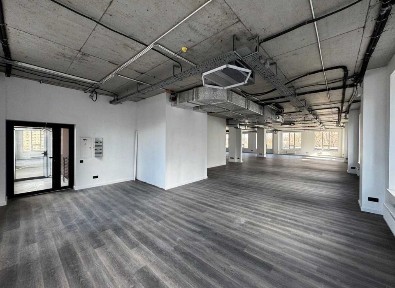 Оренда Офісу 301 m² | Без Комісії | 4 Поверх | Поруч Метро