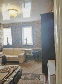Продам 2 небольших дома на 1 участке.