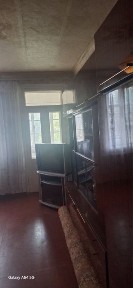 Сдам 2 х ком кв 2/2 по адрессу Михайлика 11 Б