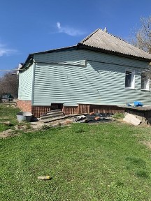 Будинок у с. Рибці з газом і водою + 25 соток