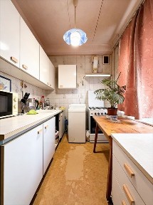 Продаж 2-кімнатної квартири | Борщагівка | просп. Леся Курбаса 18Г | 2 поверх | Цегляний будинок