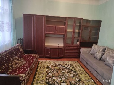 Здам 1к. Соборна площа - Героїв Майдану.