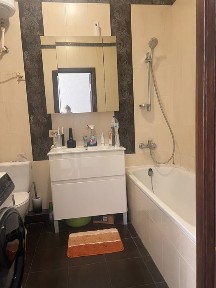 Сдам 1 ком 50 м ЖК Академ Городок -1 ул. Армейская.