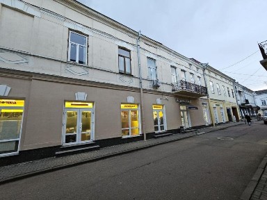 Чорновола проспект, Коломия, просп. Чорновола 3/3, двоповерхова будівля • ID 33890625
