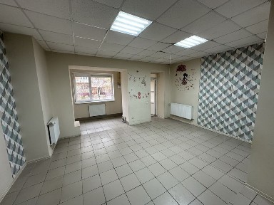 Продам приміщення 108 м2 з ремонтом на Каскаді