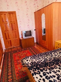 Срочно продаи 2х комнатную квартиру