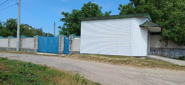 Продам будинок в Корчаку 10 км. від міста (ВЛАСНИК)