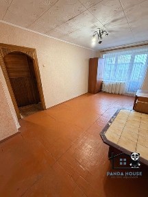 Продається 1-кімнатна квартира в центрі міста