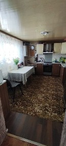 Дом Игрень, левый берег
