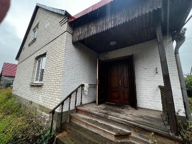 Продаж будинку з мансардою у Нововолинську
