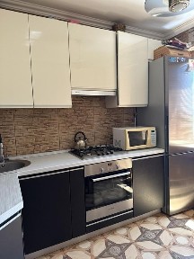 Продаж 2 кімнатної квартири по вул. В.Великого, Львів.