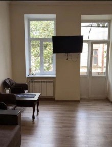 Оренда 1 кімнатної квартири вул Садовського Ближній центр