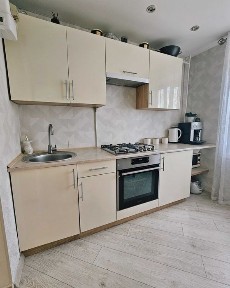 Продаж 2кім квартири з ремонтом