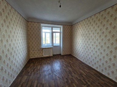 Продаж 2-х кімнатної квартири. Сталінка. Соцмісто.