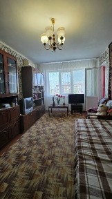Р-н Ювілейний, Співдружності, 3х кімнатна 9/10