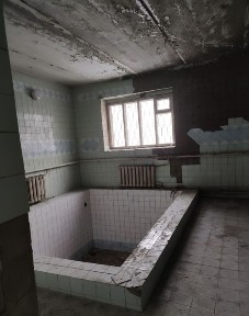 Сдам в аренду помещение ( склад) в г. Змиев 110 кв. м