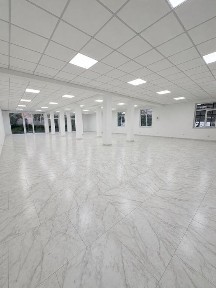 Оренда фасадного приміщення в центрі Рокитне, вул Смоляна (Лісна)