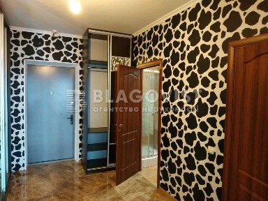 Продаж видової 3-х кімнатної квартири біля Дніпра