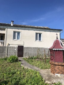 Продам чудовий дім від власниці, в 5- ті км від міста Камʼянец-Поділький.