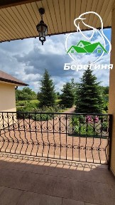 Двоповерховий будинок с. Олійникова Слобода Білоцерківського району