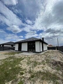 Будинок з ділянкою 4.5 сотки, с. Дмитрівка
