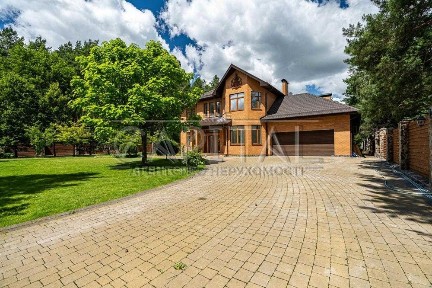 Замiський будинок на 50 сотках землі в селі Богданівка, поруч з Києвом