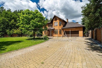 Замiський будинок на 50 сотках землі в селі Богданівка, поруч з Києвом
