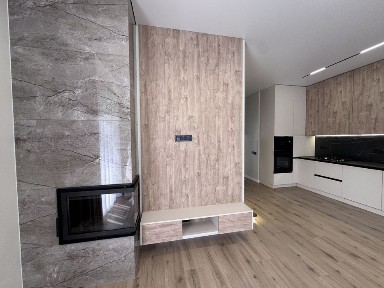 Продаж дуплексу 118 м² з дизайнерським ремонтом без комісії
