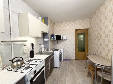 3-комн чешка 63 м2. 9/10. Газ Королева Вильямса Таирово