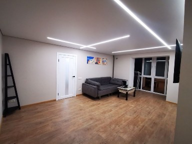 Без комісії ! Продам 2 кім по Академіка Маслова