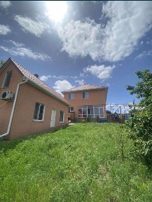 В продаже просторный дом в Нерубайское